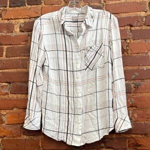 Chicos‎ Rayon White/Pink/Grey Plaid Button Down Flannel Top Size 1 (8/10)